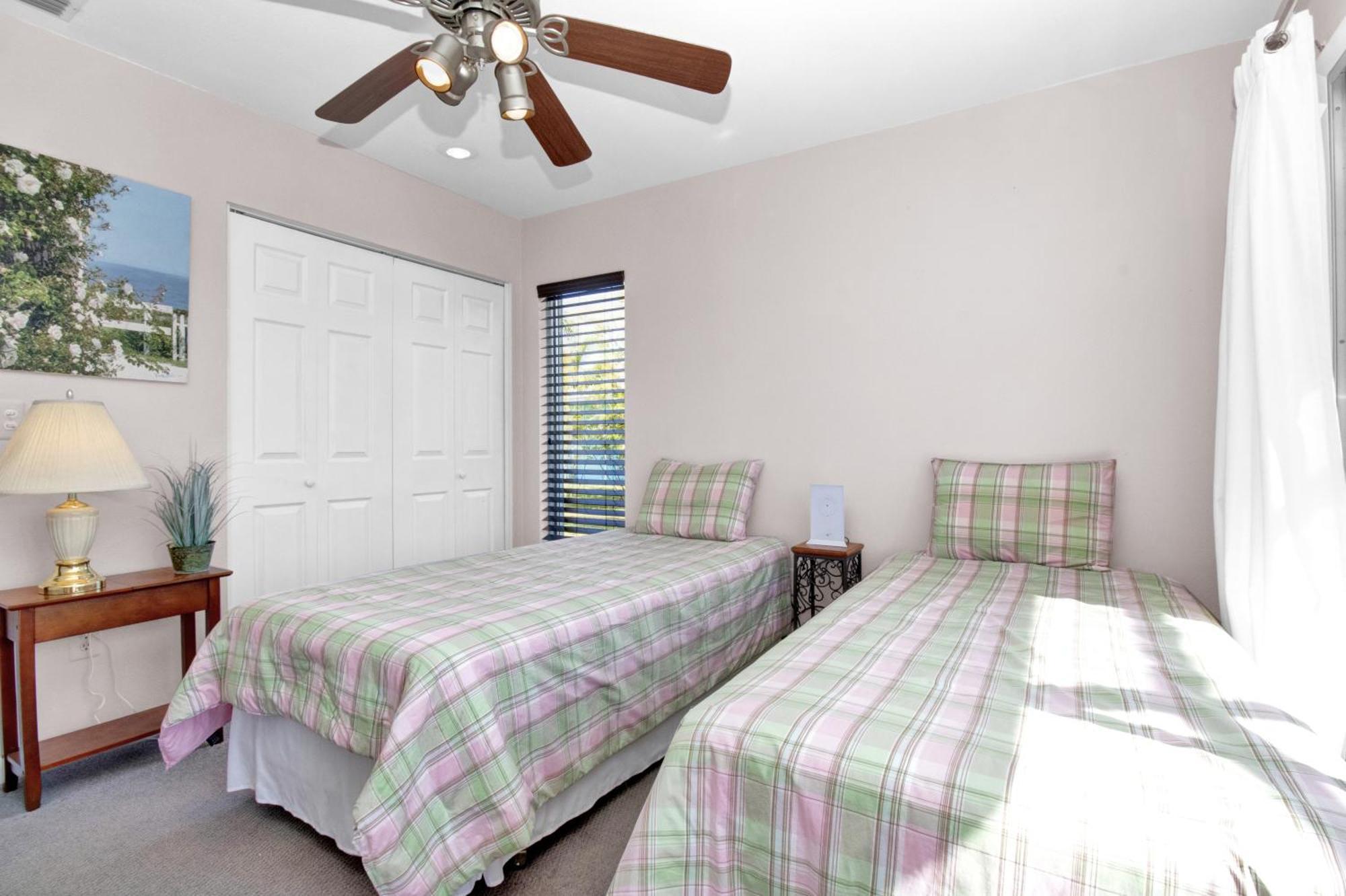 Pet Friendly Canal Front 3-Bedroom Grand Villa With Pool, Linai And Dock Port Charlotte Exterior photo