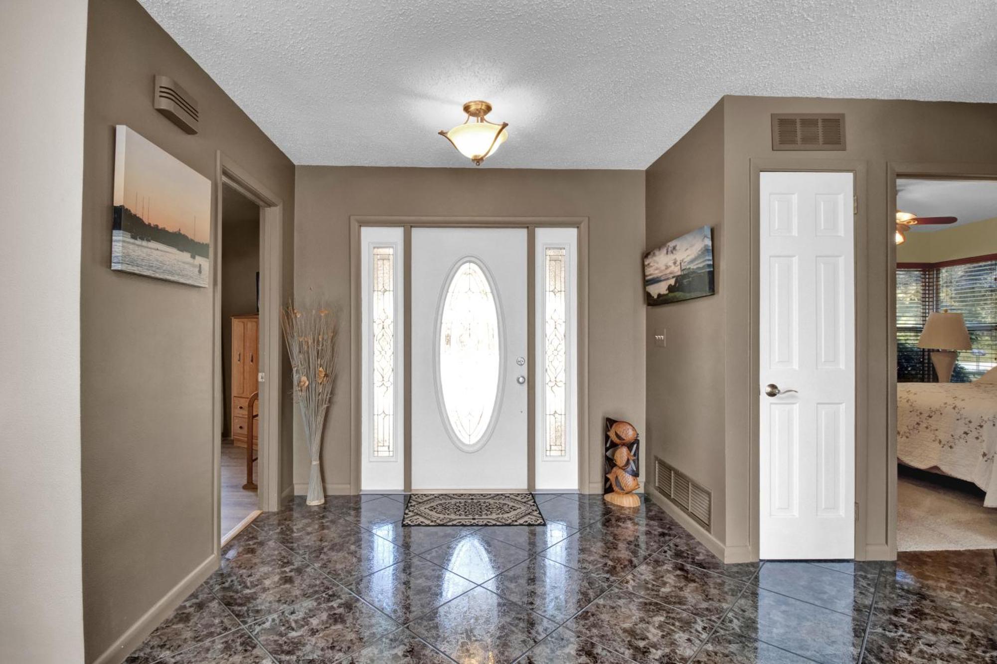 Pet Friendly Canal Front 3-Bedroom Grand Villa With Pool, Linai And Dock Port Charlotte Exterior photo
