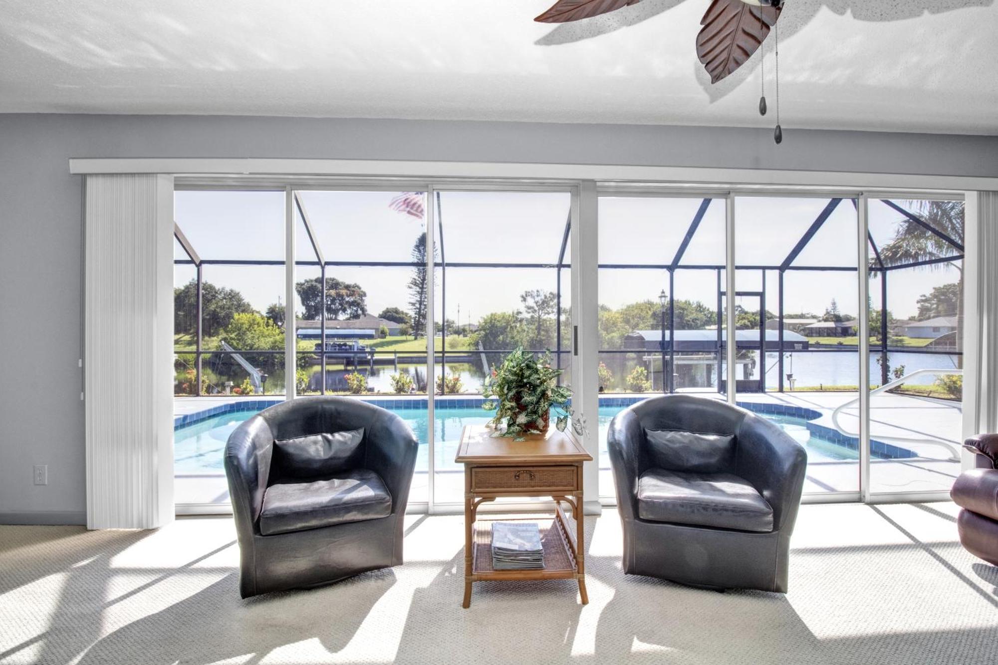 Pet Friendly Canal Front 3-Bedroom Grand Villa With Pool, Linai And Dock Port Charlotte Exterior photo