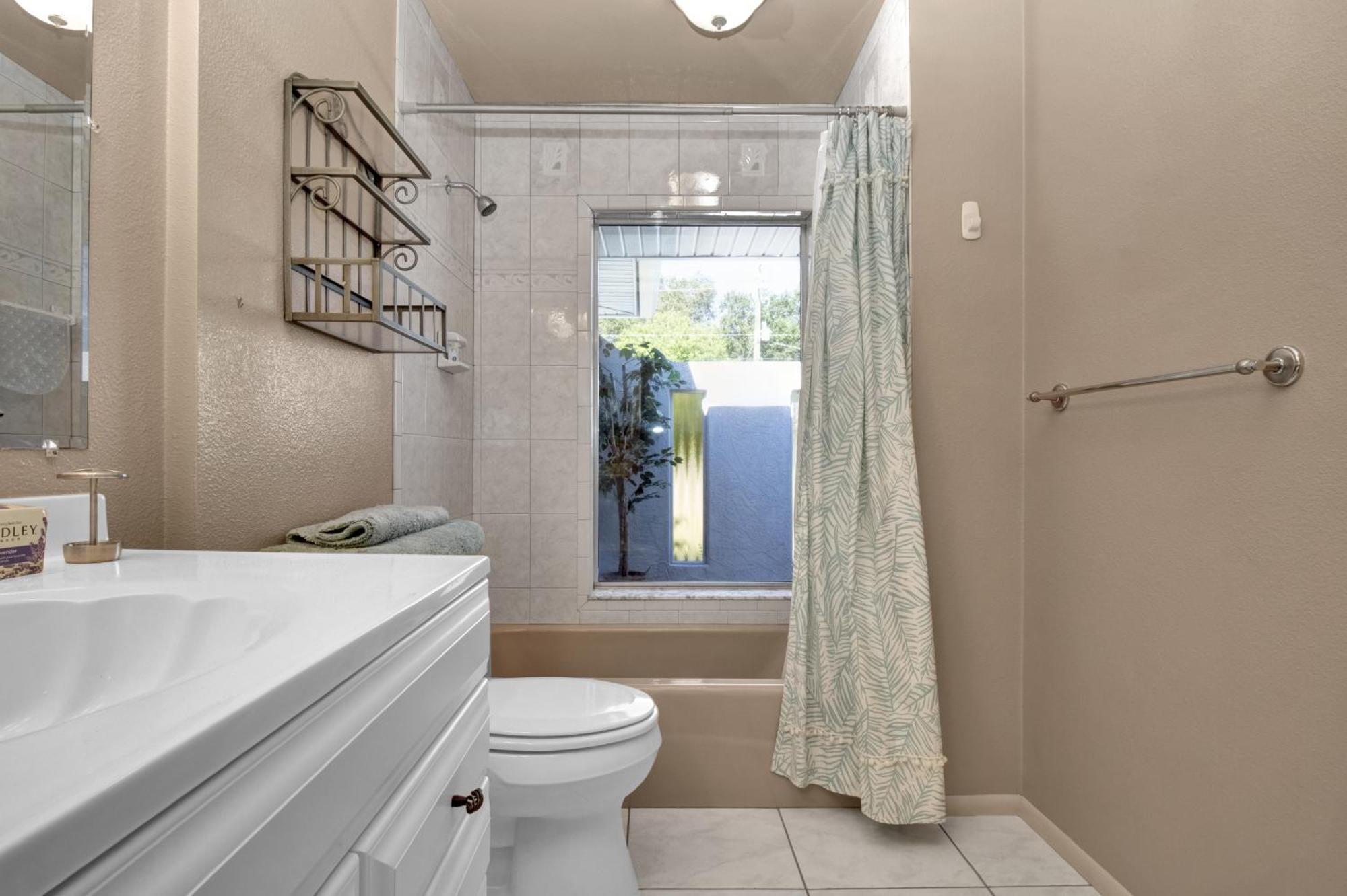 Pet Friendly Canal Front 3-Bedroom Grand Villa With Pool, Linai And Dock Port Charlotte Exterior photo