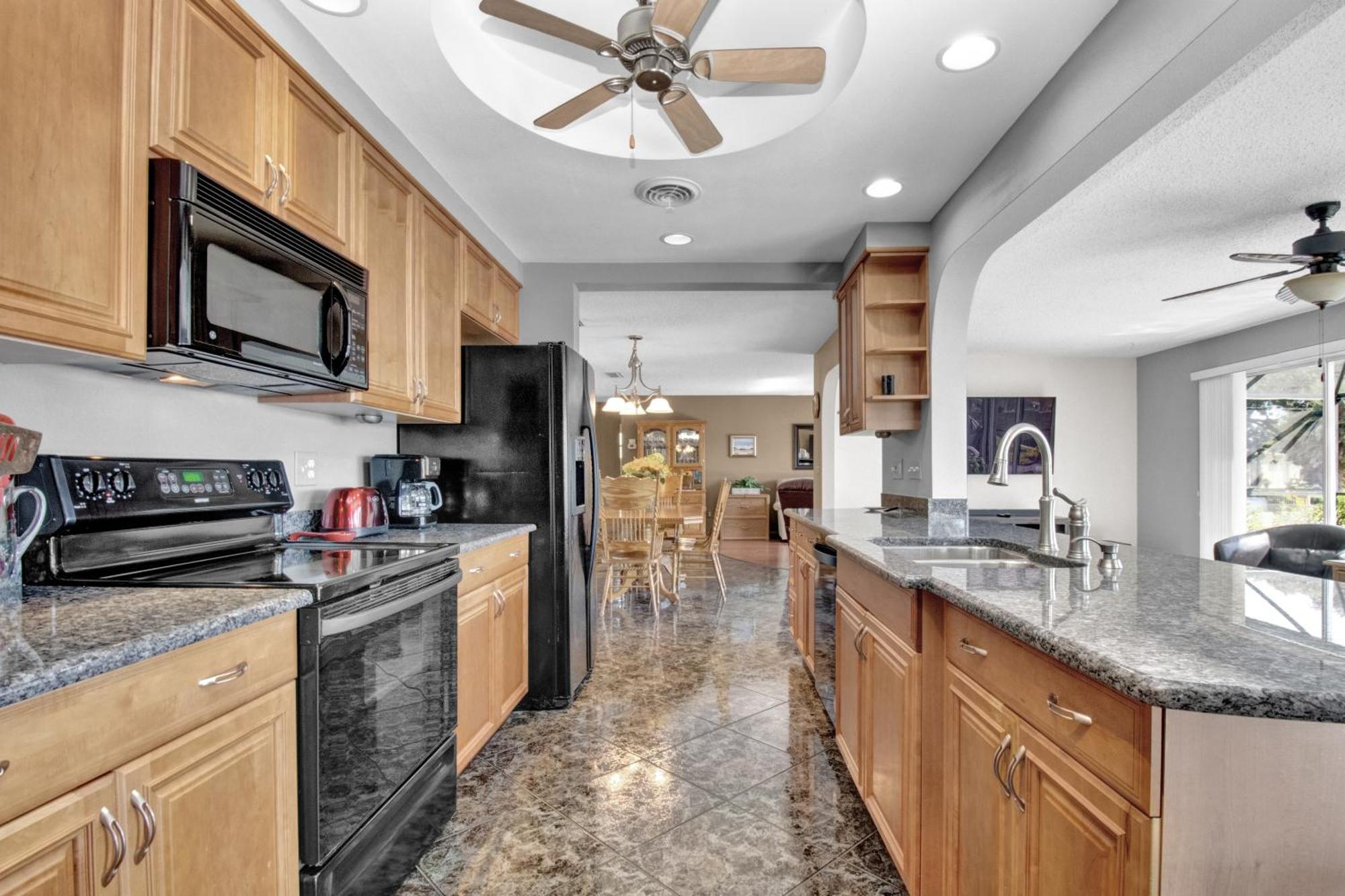 Pet Friendly Canal Front 3-Bedroom Grand Villa With Pool, Linai And Dock Port Charlotte Exterior photo
